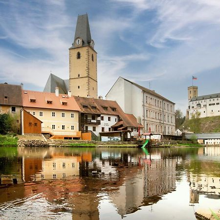 Pension U Farni Skoly Rožmberk nad Vltavou Exterior foto