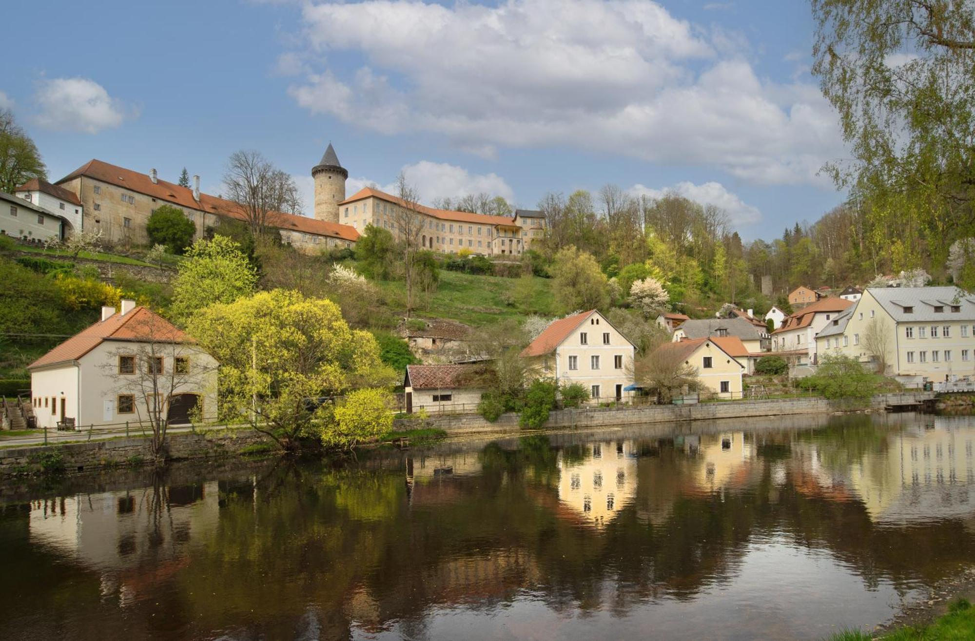Pension U Farni Skoly Rožmberk nad Vltavou Exterior foto