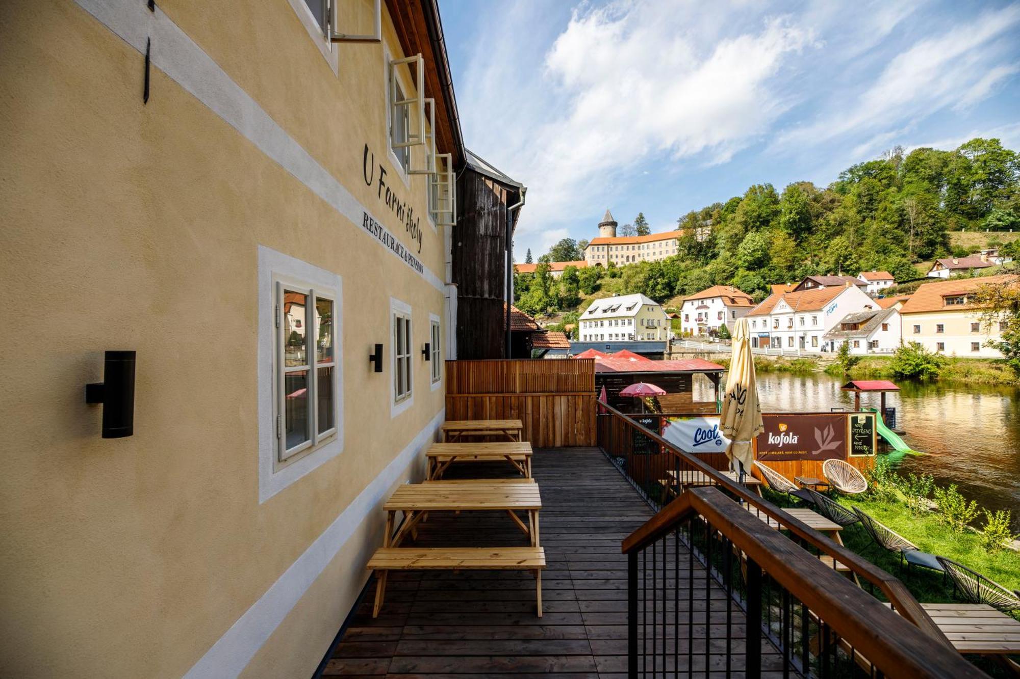Pension U Farni Skoly Rožmberk nad Vltavou Exterior foto
